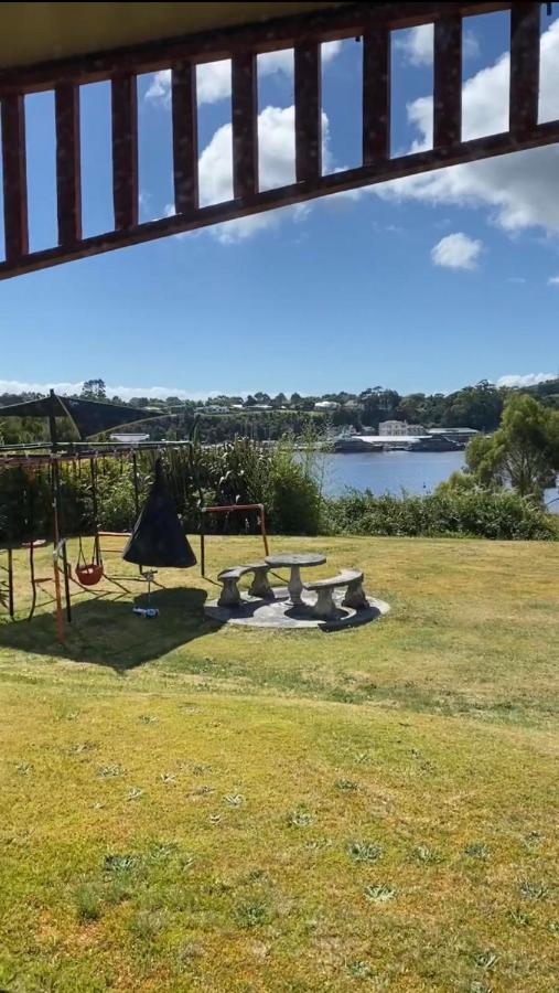 Gordon Gateway Motel Strahan Buitenkant foto