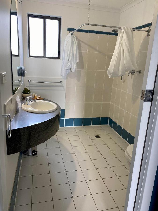 Gordon Gateway Motel Strahan Buitenkant foto